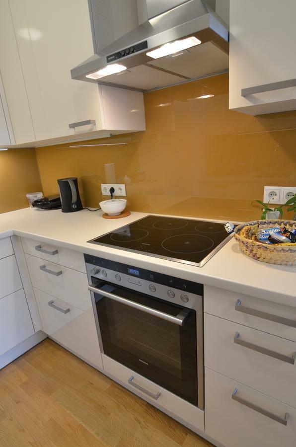 Apartment With Parking On Premise Вена Экстерьер фото