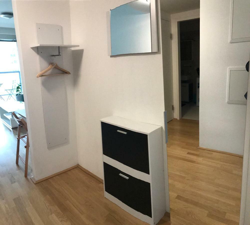Apartment With Parking On Premise Вена Экстерьер фото