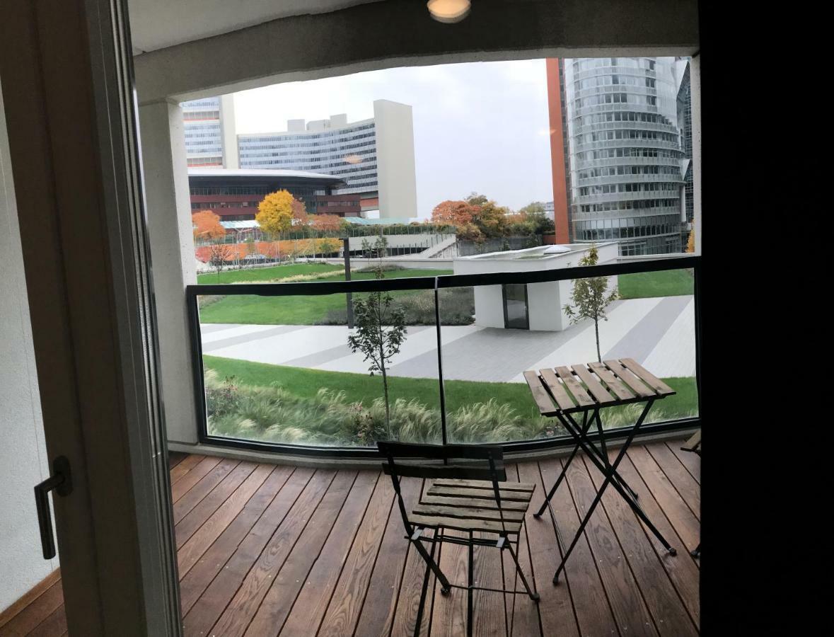 Apartment With Parking On Premise Вена Экстерьер фото