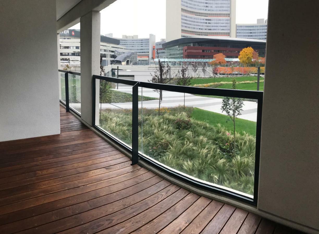 Apartment With Parking On Premise Вена Экстерьер фото