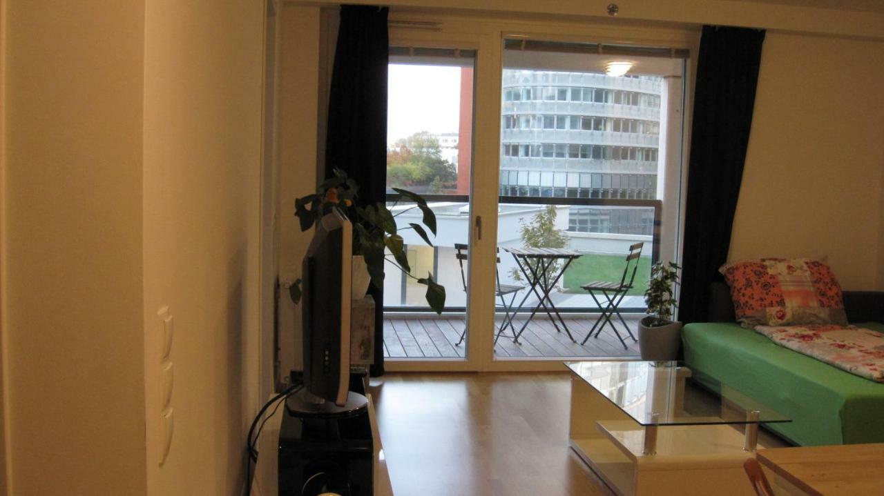 Apartment With Parking On Premise Вена Экстерьер фото